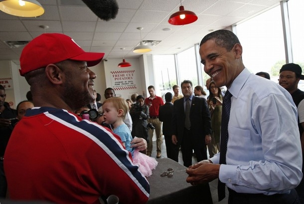 President Obama & Louis Bowles in deep conversation.